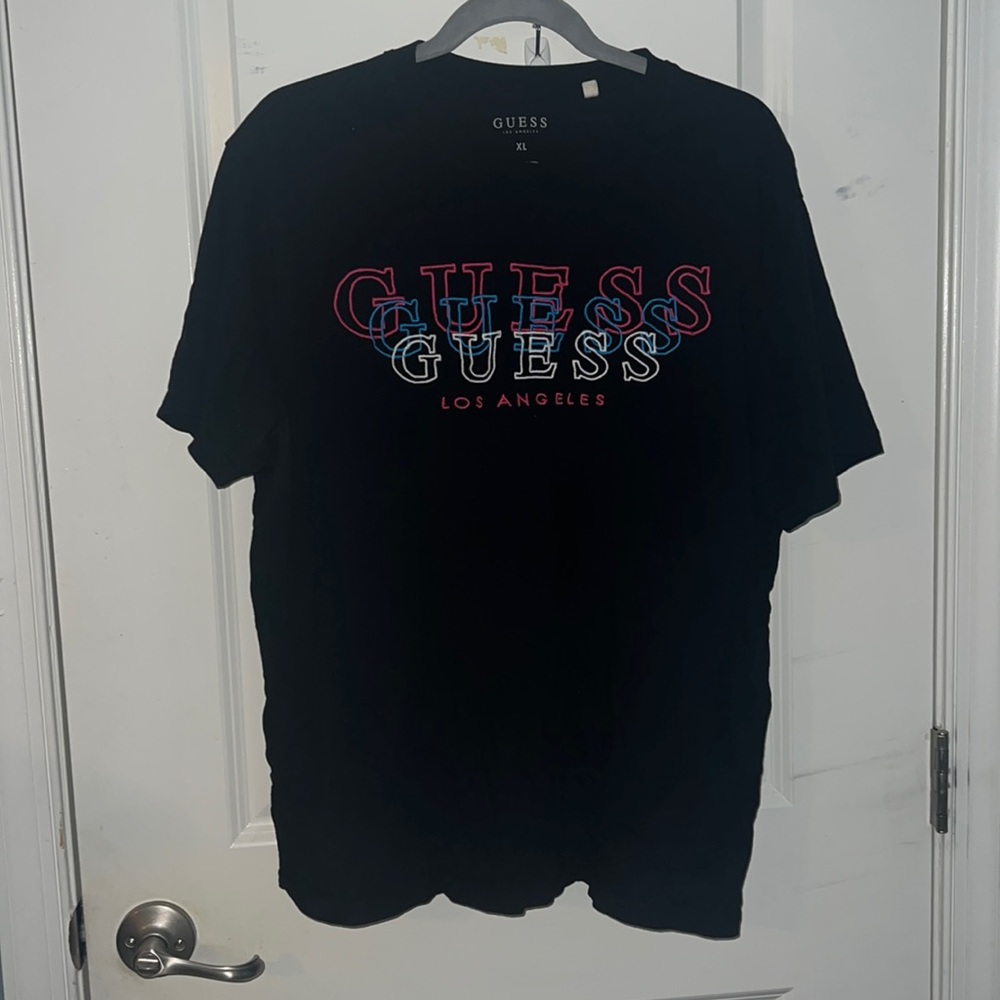 Large guees shirt